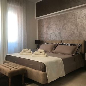Studio deluxe con letto queen size